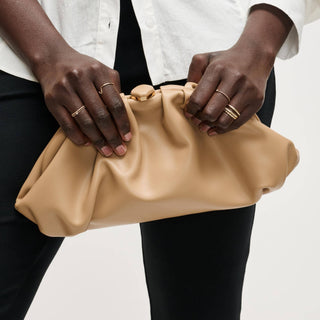 JENNIFER CLUTCH