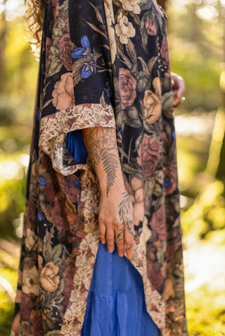 NARNIA LIONESS KIMONO