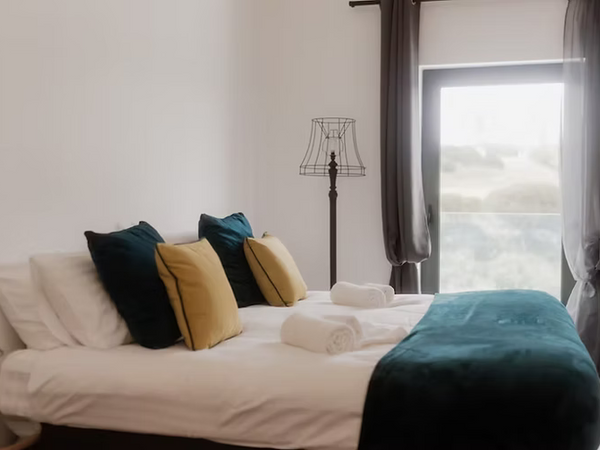 Room image 4