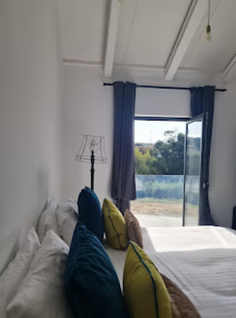 Room image 1