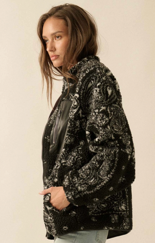 SELENA BANDANA SHERPA JACKET