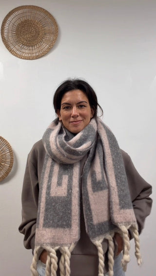 MIRANDA FRINGE SCARF