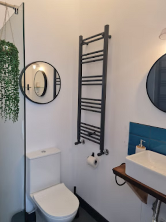Room image 2