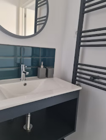 Room image 2