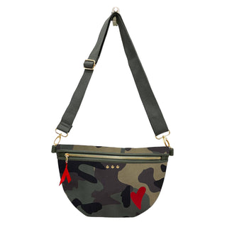 COLBY CANVA PRINTED HEART SLING BAG